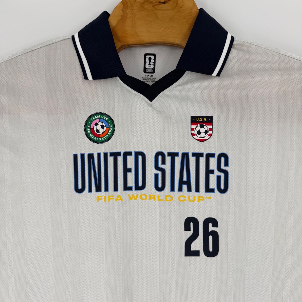 FIFA World Cup 2026 United States Soccer Jersey Mens Small White Navy NWT